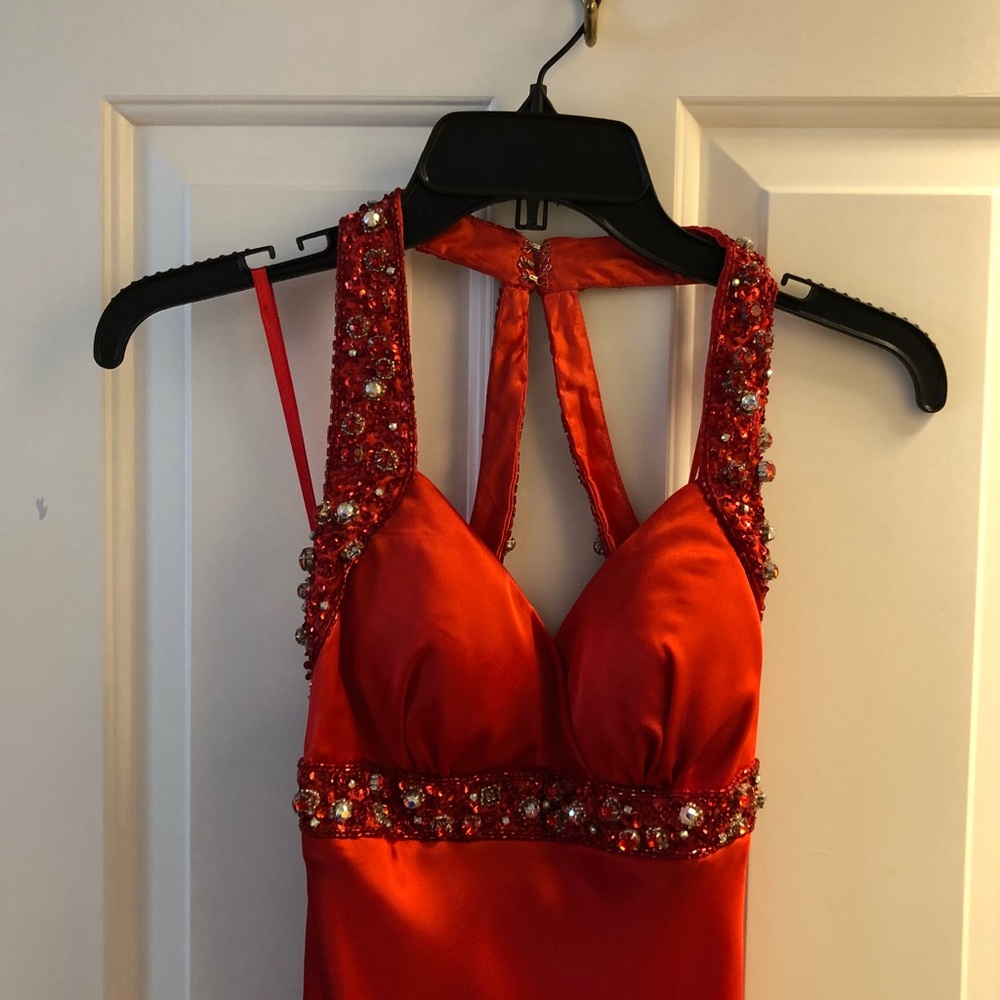 Red prom dress - Picture 3 of 6